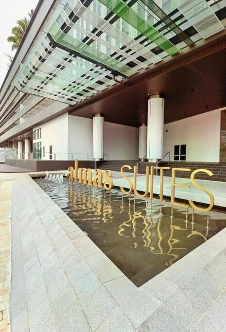 1601 Almas Seaview 60inchtv Netflix Wifi By * Nusajaya (Iskandar Puteri)