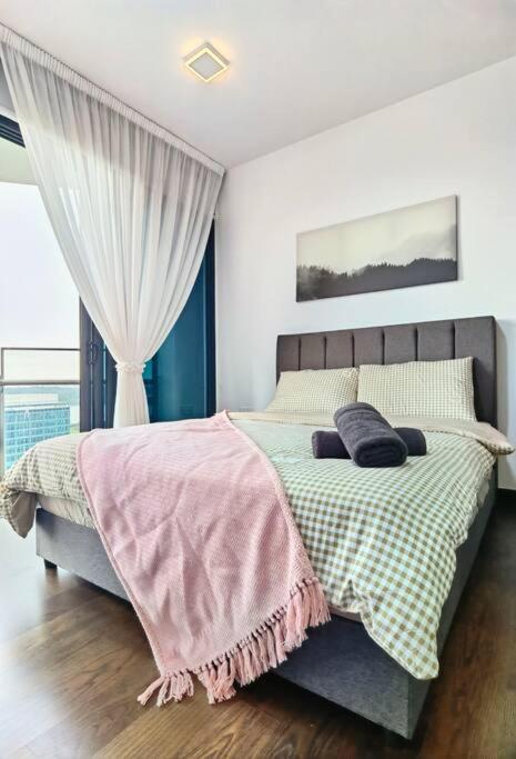 Apartment 1601 Almas Seaview 60inchtv Netflix Wifi By Nusajaya (Iskandar Puteri)